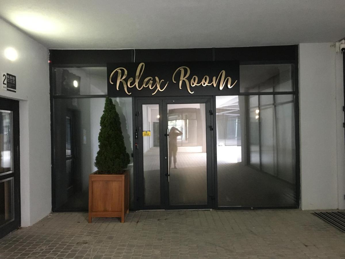 4-room jacuzzi apartment Lviv Buitenkant foto